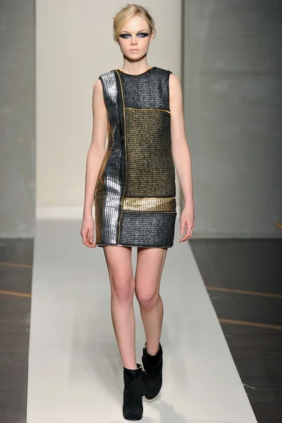 Look 22